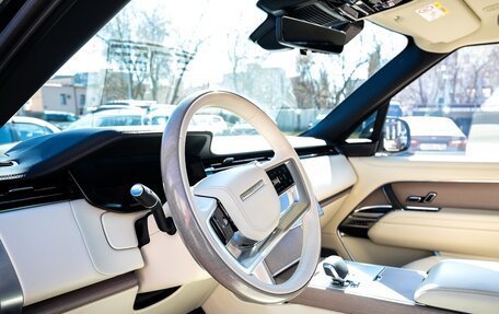 Land Rover Range Rover IV рестайлинг, 2023 год, 24 400 000 рублей, 7 фотография