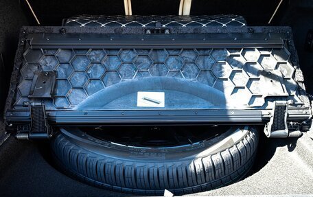 Land Rover Range Rover IV рестайлинг, 2023 год, 24 400 000 рублей, 11 фотография