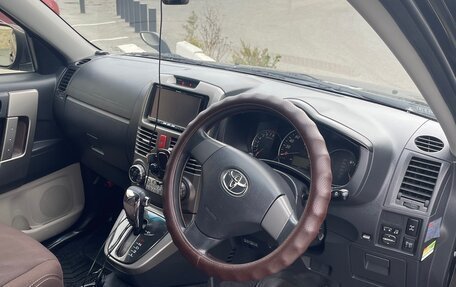 Toyota Rush II, 2012 год, 930 000 рублей, 5 фотография