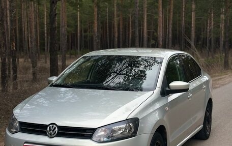 Volkswagen Polo VI (EU Market), 2013 год, 620 000 рублей, 1 фотография