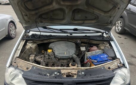 Renault Logan I, 2006 год, 210 000 рублей, 3 фотография