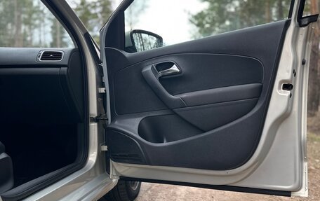 Volkswagen Polo VI (EU Market), 2013 год, 620 000 рублей, 11 фотография