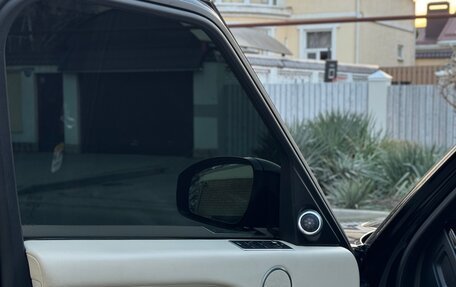 Land Rover Range Rover IV рестайлинг, 2016 год, 4 650 000 рублей, 8 фотография