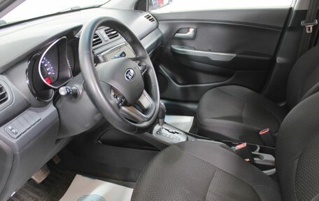 KIA Rio III рестайлинг, 2013 год, 900 000 рублей, 9 фотография
