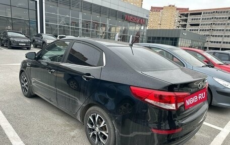 KIA Rio III рестайлинг, 2015 год, 1 050 000 рублей, 2 фотография