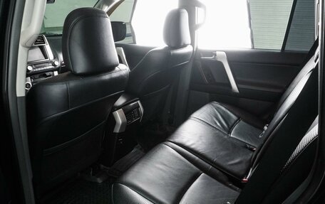 Toyota Land Cruiser Prado 150 рестайлинг 2, 2010 год, 2 899 000 рублей, 11 фотография