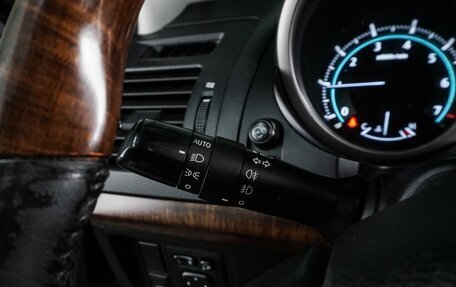 Toyota Land Cruiser Prado 150 рестайлинг 2, 2010 год, 2 899 000 рублей, 16 фотография