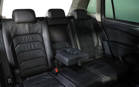 Volkswagen Tiguan II, 2019 год, 2 239 000 рублей, 29 фотография