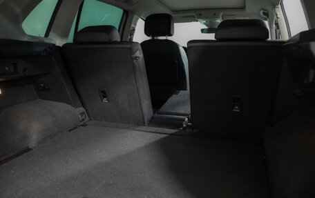 Volkswagen Tiguan II, 2019 год, 2 239 000 рублей, 34 фотография