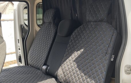 Nissan NV200, 2010 год, 860 000 рублей, 6 фотография