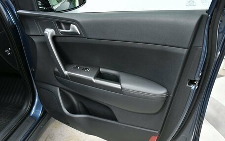 KIA Sportage IV рестайлинг, 2018 год, 2 147 000 рублей, 25 фотография