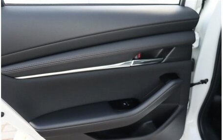 Mazda 3, 2021 год, 940 000 рублей, 29 фотография