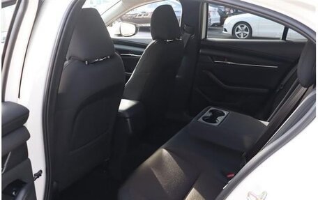 Mazda 3, 2021 год, 940 000 рублей, 28 фотография