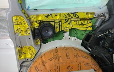 Volkswagen Multivan T5, 2012 год, 2 950 000 рублей, 25 фотография