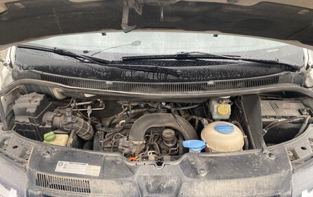 Volkswagen Multivan T5, 2012 год, 2 950 000 рублей, 18 фотография