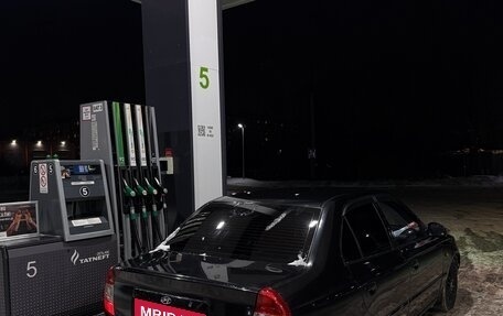 Hyundai Accent II, 2009 год, 350 000 рублей, 2 фотография