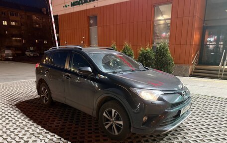 Toyota RAV4, 2016 год, 2 380 000 рублей, 3 фотография