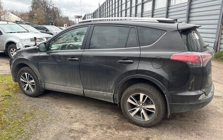 Toyota RAV4, 2016 год, 2 380 000 рублей, 8 фотография