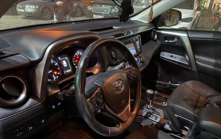 Toyota RAV4, 2016 год, 2 380 000 рублей, 9 фотография