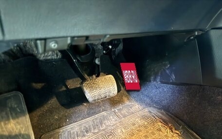 Toyota RAV4, 2016 год, 2 380 000 рублей, 13 фотография