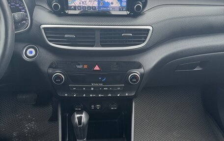 Hyundai Tucson III, 2019 год, 2 199 999 рублей, 15 фотография