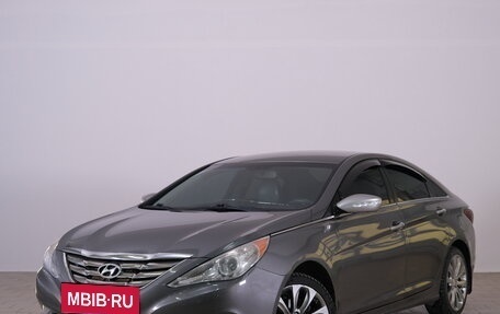 Hyundai Sonata VI, 2010 год, 989 000 рублей, 3 фотография