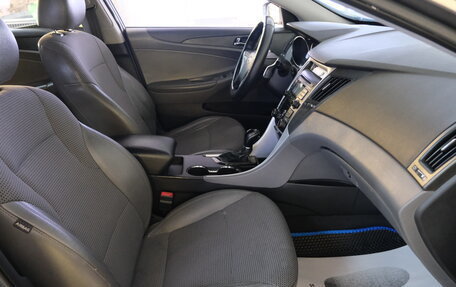 Hyundai Sonata VI, 2010 год, 989 000 рублей, 22 фотография