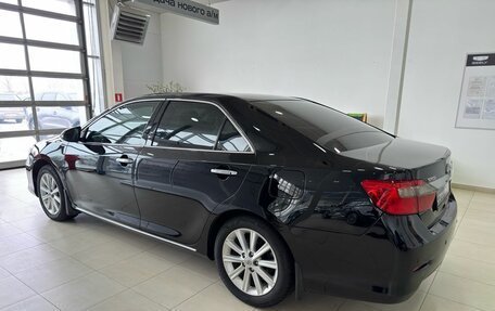 Toyota Camry, 2014 год, 1 899 900 рублей, 6 фотография