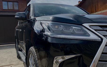 Lexus LX III, 2017 год, 7 500 000 рублей, 3 фотография