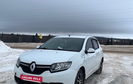 Renault Sandero II рестайлинг, 2017 год, 620 000 рублей, 2 фотография