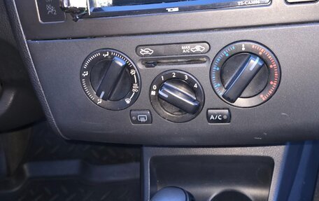 Nissan Versa I, 2007 год, 560 000 рублей, 21 фотография