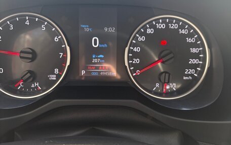 Toyota RAV4, 2021 год, 3 450 000 рублей, 8 фотография