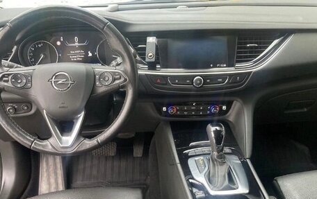 Opel Insignia II рестайлинг, 2020 год, 2 700 000 рублей, 3 фотография