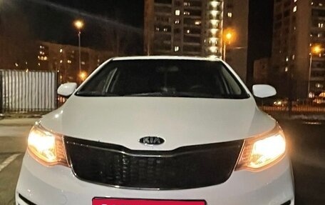 KIA Rio III рестайлинг, 2016 год, 930 000 рублей, 2 фотография