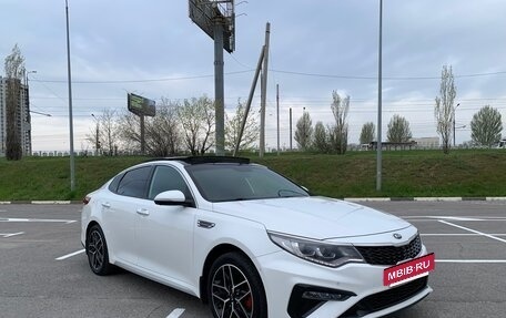 KIA Optima IV, 2019 год, 2 600 000 рублей, 3 фотография