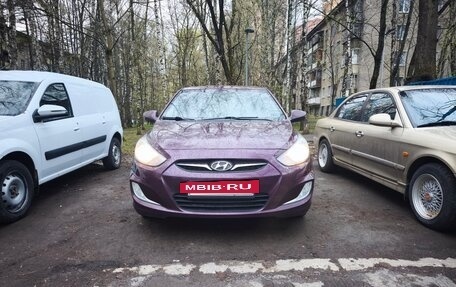 Hyundai Solaris II рестайлинг, 2012 год, 690 000 рублей, 2 фотография