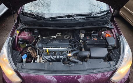 Hyundai Solaris II рестайлинг, 2012 год, 690 000 рублей, 8 фотография