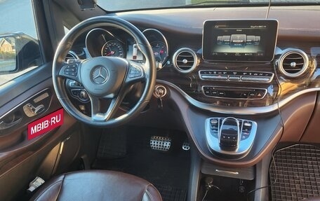 Mercedes-Benz V-Класс, 2019 год, 6 150 000 рублей, 14 фотография