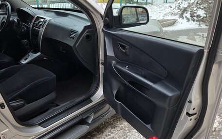 Hyundai Tucson III, 2006 год, 880 000 рублей, 21 фотография