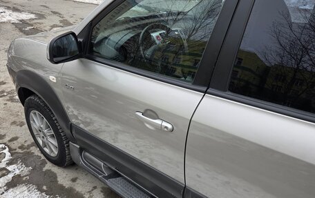 Hyundai Tucson III, 2006 год, 880 000 рублей, 28 фотография