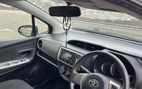 Toyota Vitz, 2016 год, 845 000 рублей, 3 фотография