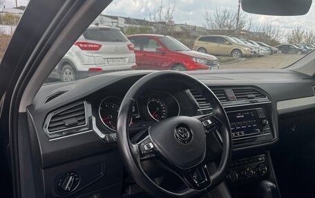Volkswagen Tiguan II, 2018 год, 2 650 000 рублей, 5 фотография