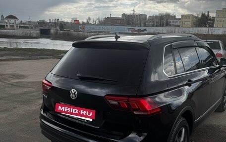 Volkswagen Tiguan II, 2018 год, 2 650 000 рублей, 4 фотография