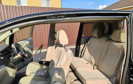 Toyota ISis I, 2014 год, 1 220 000 рублей, 15 фотография