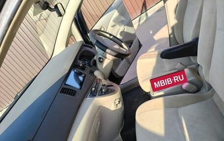 Toyota ISis I, 2014 год, 1 220 000 рублей, 17 фотография