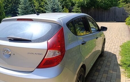 Hyundai Solaris II рестайлинг, 2011 год, 870 000 рублей, 8 фотография