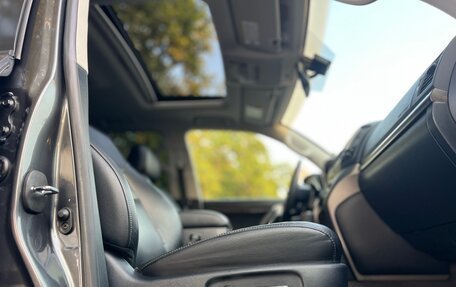 Toyota Land Cruiser 200, 2011 год, 3 200 000 рублей, 17 фотография