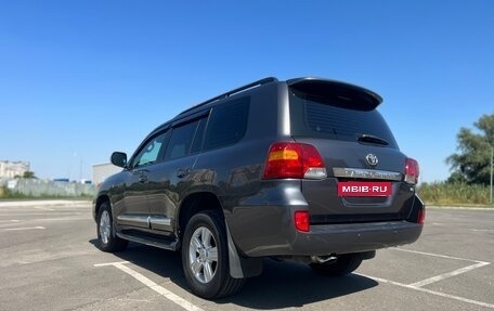 Toyota Land Cruiser 200, 2011 год, 3 200 000 рублей, 6 фотография