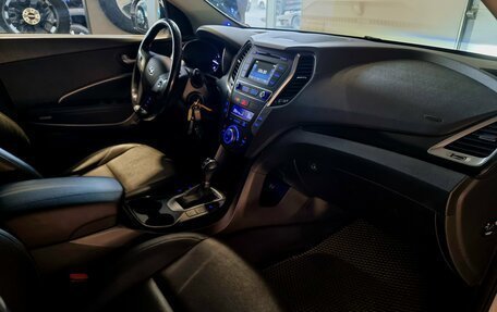 Hyundai Santa Fe III рестайлинг, 2017 год, 2 499 000 рублей, 12 фотография