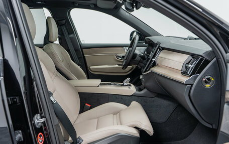 Volvo XC90 II рестайлинг, 2025 год, 10 590 000 рублей, 13 фотография